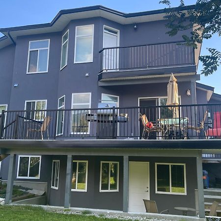 2 Bedroom Suite With Full Kitchen Revelstoke Dış mekan fotoğraf